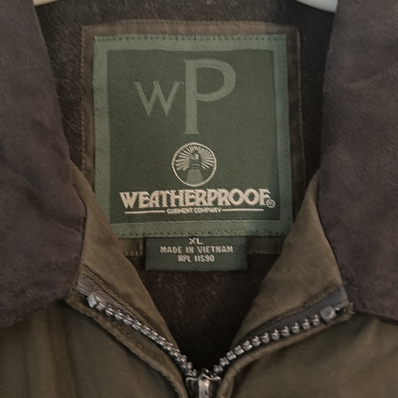 Weatherproof Jacket - Picture 2 of 4